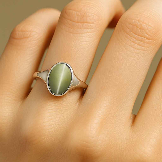Luxury Heritage Sterling Silver Cat’s Eye Gemstone Ring for Her