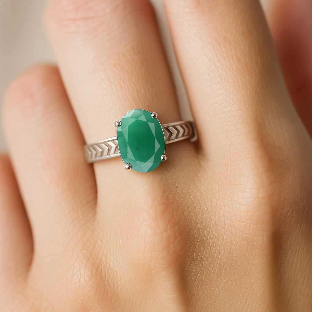Modern 925 Sterling Silver Emerald Stone Ring for Women