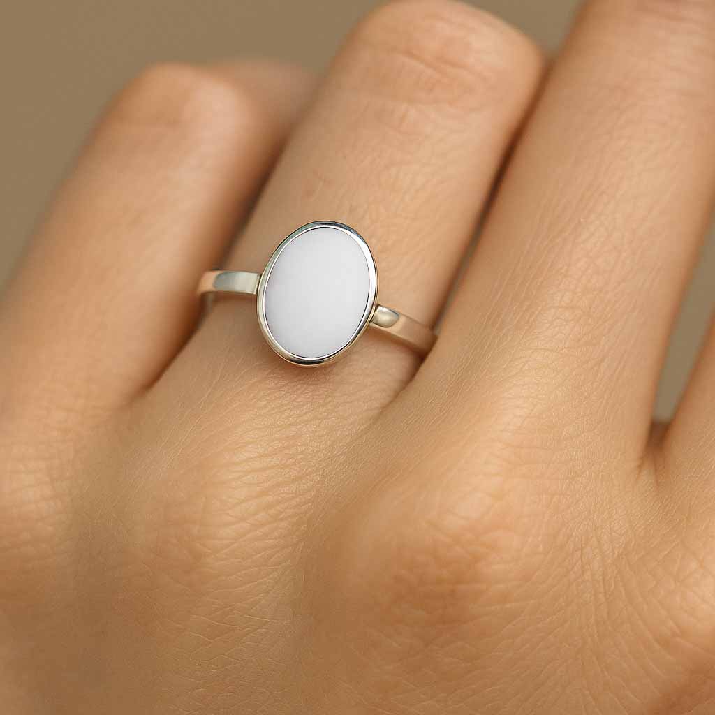 Vintage 925 Sterling Silver Women’s Opal Ring