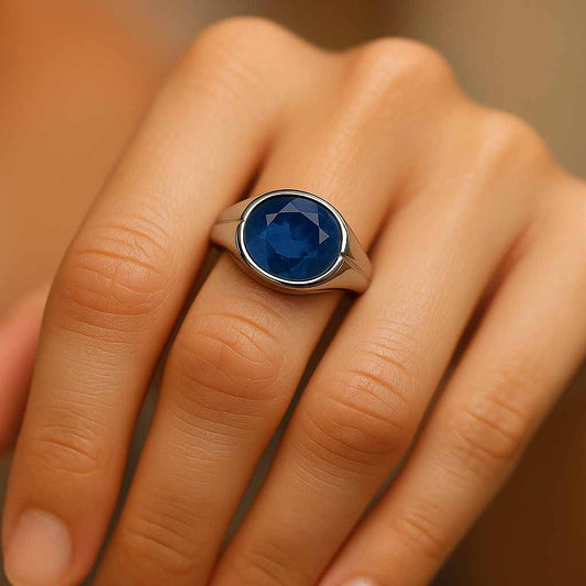 Pure Silver 925 Blue Sapphire Gemstone Ring Designed for Women