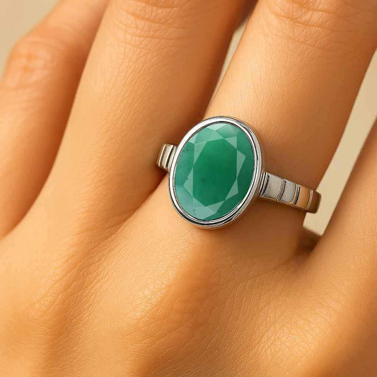 Luxury Sterling Silver Emerald Ring for Female