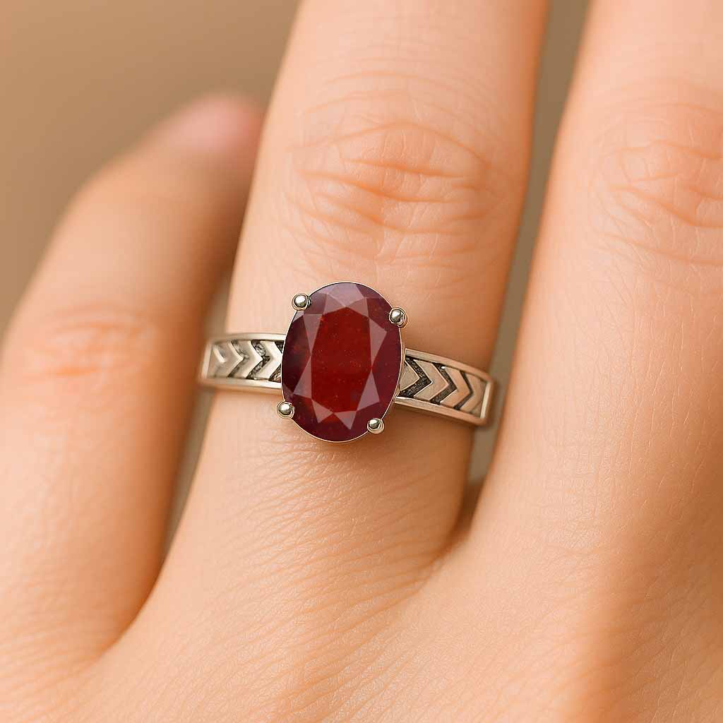 Elegant Crafted 925 Sterling Silver Hessonite Garnet Ring for Women