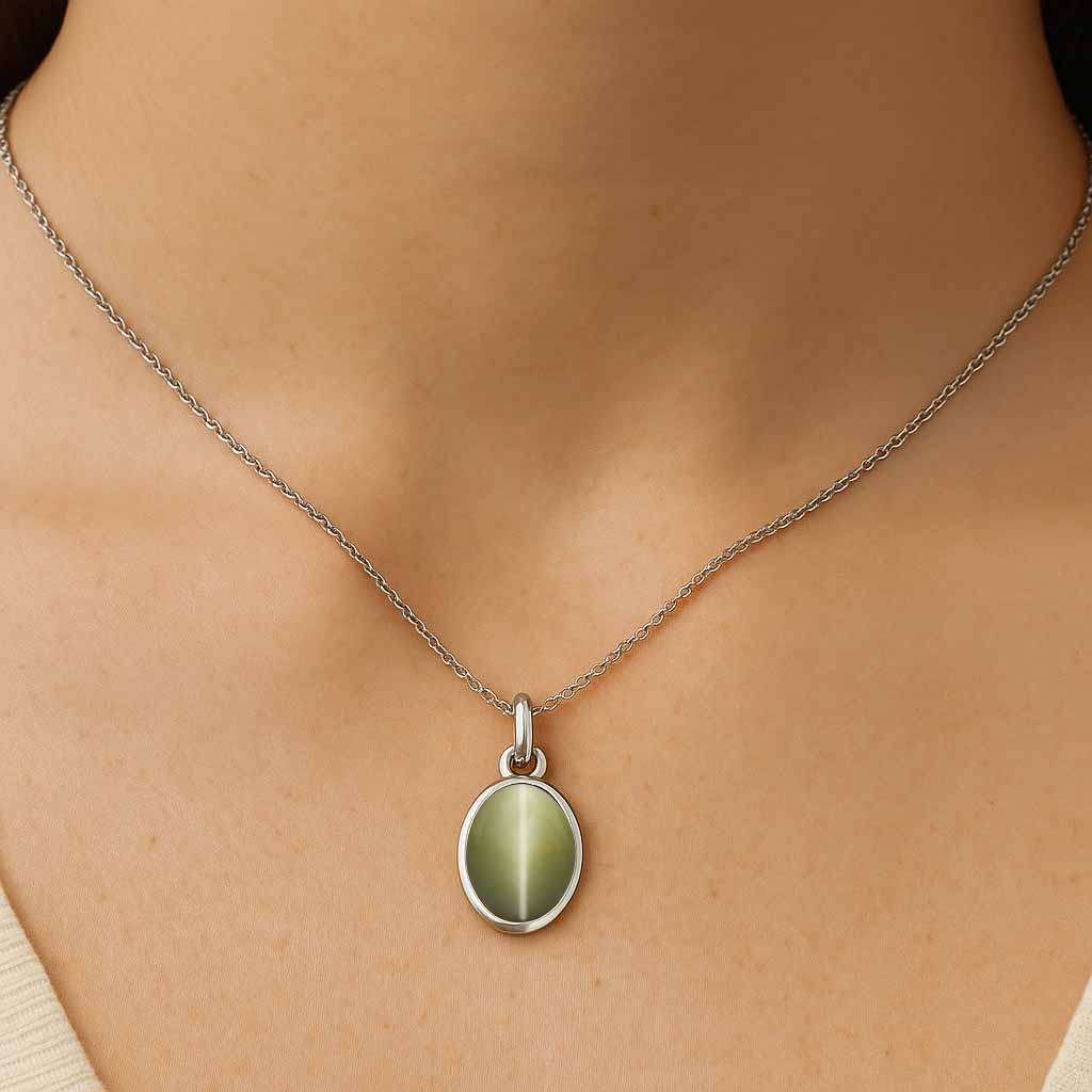 Timeless 925 Sterling Silver Cat's Eye Gemstone Pendant