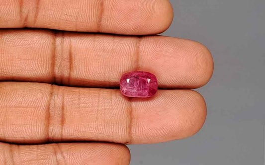 Ruby (Manik) Gemstone - 5.02 Carats