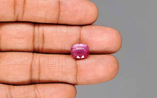 Ruby (Manik) Gemstone - 4.83 Carats