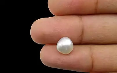 Keshi Pearl - 3.78 Carats (Moti - 4.12 Ratti)