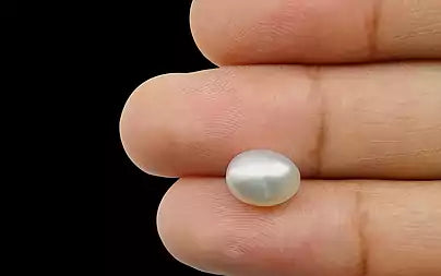Keshi Pearl - 4.08 Carats (Moti - 4.45 Ratti)