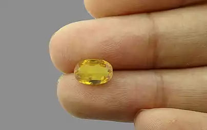 Yellow Sapphire - 2.42 Carats (Pukhraj - 2.64 Ratti)