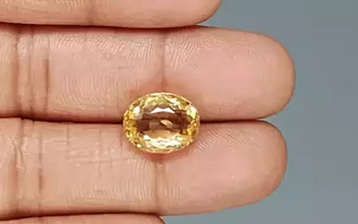 Citrine - 6.96 Carats (Sunela - 7.59 Ratti)