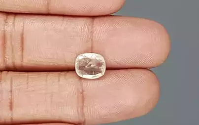 White Sapphire - 3.06 Carats (Safed Pukhraj - 3.34 Ratti)