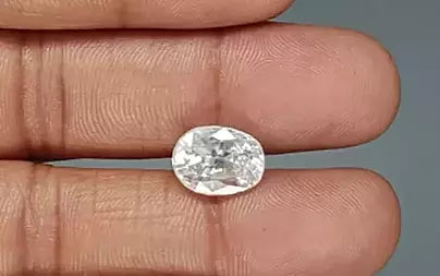 White Zircon - 8.49 Carats (Jarkan - 9.25 Ratti)