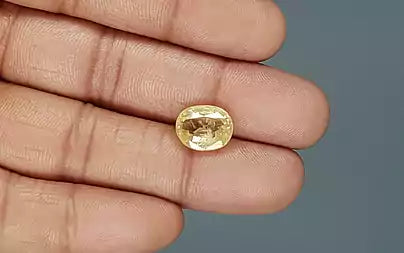 Yellow Sapphire - 6.27 Carats (Pukhraj - 6.83 Ratti)
