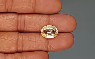 Yellow Sapphire - 7.99 Carats (Pukhraj - 8.71 Ratti)