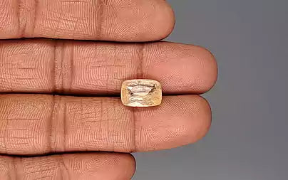 Yellow Sapphire - 6.28 Carats (Pukhraj - 6.85 Ratti)