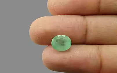 Emerald - 2.53 Carats (Panna - 2.76 Ratti)