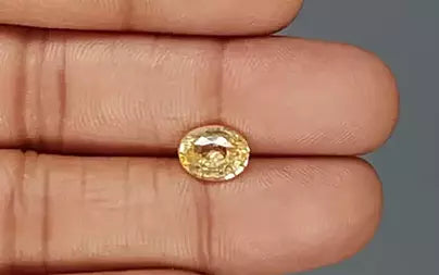 Yellow Sapphire - 2.58 Carats (Pukhraj - 2.81 Ratti)