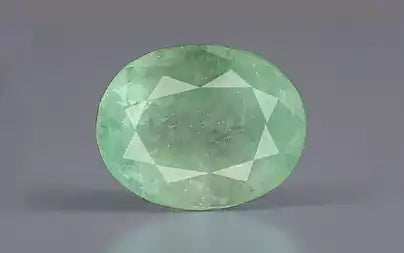 Emerald - 3.08 Carats (Panna - 3.36 Ratti)