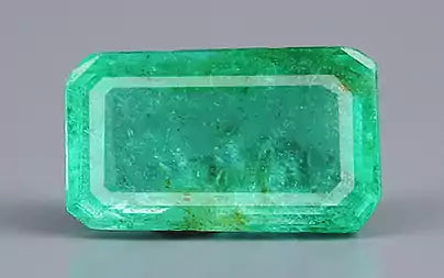Emerald - 3.02 Carats (Panna - 3.29 Ratti)