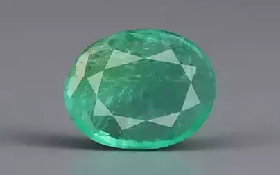 Emerald - 2.84 Carats (Panna - 3.10 Ratti)