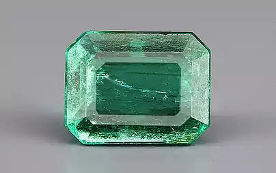 Emerald - 3.49 Carats (Panna - 3.80 Ratti)