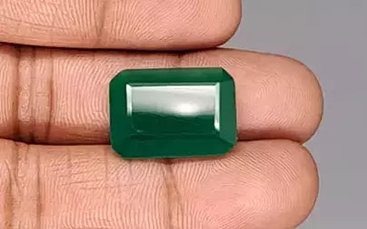 Green Onyx - 13.41 Carats