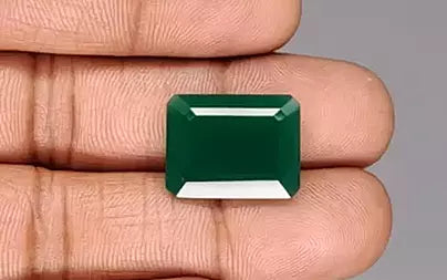 Green Onyx - 11.29 Carats