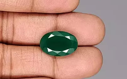 Green Onyx - 8.44 Carats