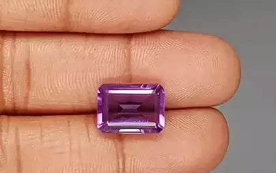 Amethyst - 6.63 Carats (Jamunia - 7.23 Ratti)