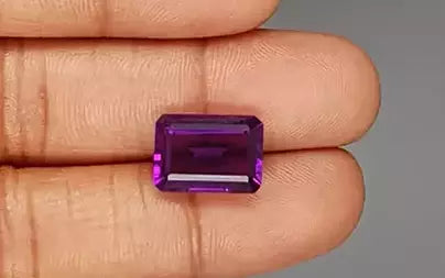 Amethyst - 7.24 Carats (Jamunia - 7.89 Ratti)