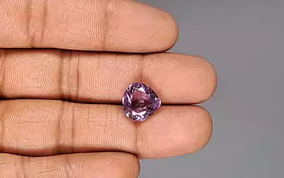 Amethyst - 5.22 Carats (Jamunia - 5.69 Ratti)