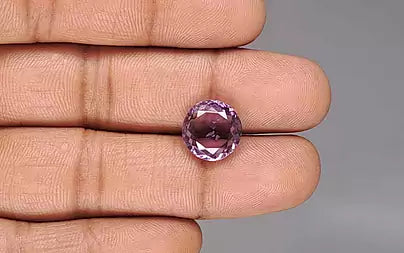 Amethyst - 5.37 Carats (Jamunia - 5.85 Ratti)