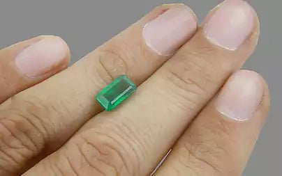 Emerald - 1.79 Carats (Panna - 1.95 Ratti)