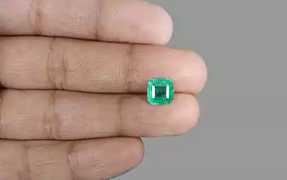 Emerald - 1.96 Carats (Panna - 2.14 Ratti)
