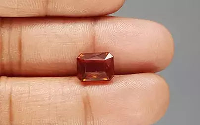 Hessonite (Gomed) - 5.17 Carats