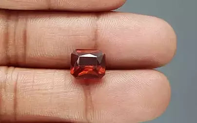 Hessonite - 5.58 Carats (Gomed - 6.08 Ratti)