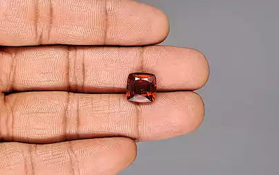 Hessonite - 5.73 Carats (Gomed - 6.25 Ratti)