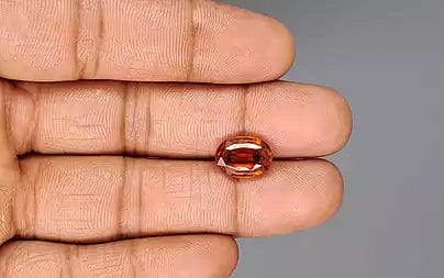 Hessonite - 4.94 Carats (Gomed - 5.38 Ratti)