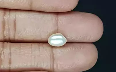 Keshi Pearl - 2.38 Carats (Moti - 2.59 Ratti)