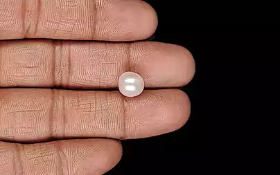Keshi Pearl - 4.95 Carats (Moti - 5.40 Ratti)