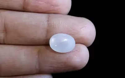 White Moonstone - 4.76 Carats