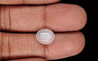 White Moonstone - 3.01 Carats