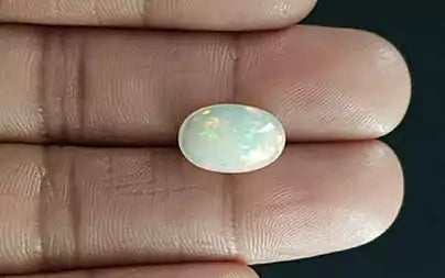 Opal - 3.43 Carats (Dudhiya Pathar - 3.74 Ratti)