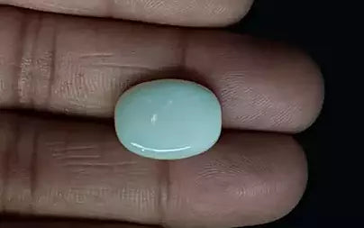Opal - 8.90 Carats (Dudhiya Pathar - 9.70 Ratti)