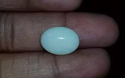 Opal - 4.79 Carats (Dudhiya Pathar - 5.22 Ratti)