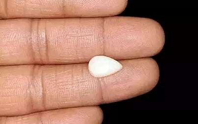 Opal - 2.39 Carats