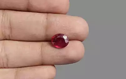 Ruby (Manik) - 2.56 Carats