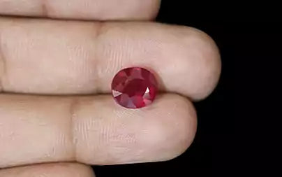 Ruby (Manik) - 3.99 Carats