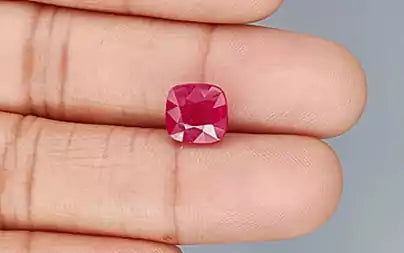Ruby - 5.11 Carats (Manik - 5.57 Ratti)