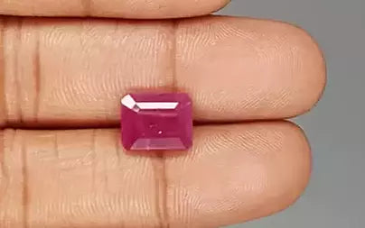 Ruby - 5.11 Carats (Manik - 5.57 Ratti)