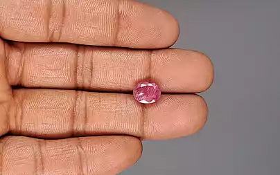Ruby (Manik) - 3.92 Carats